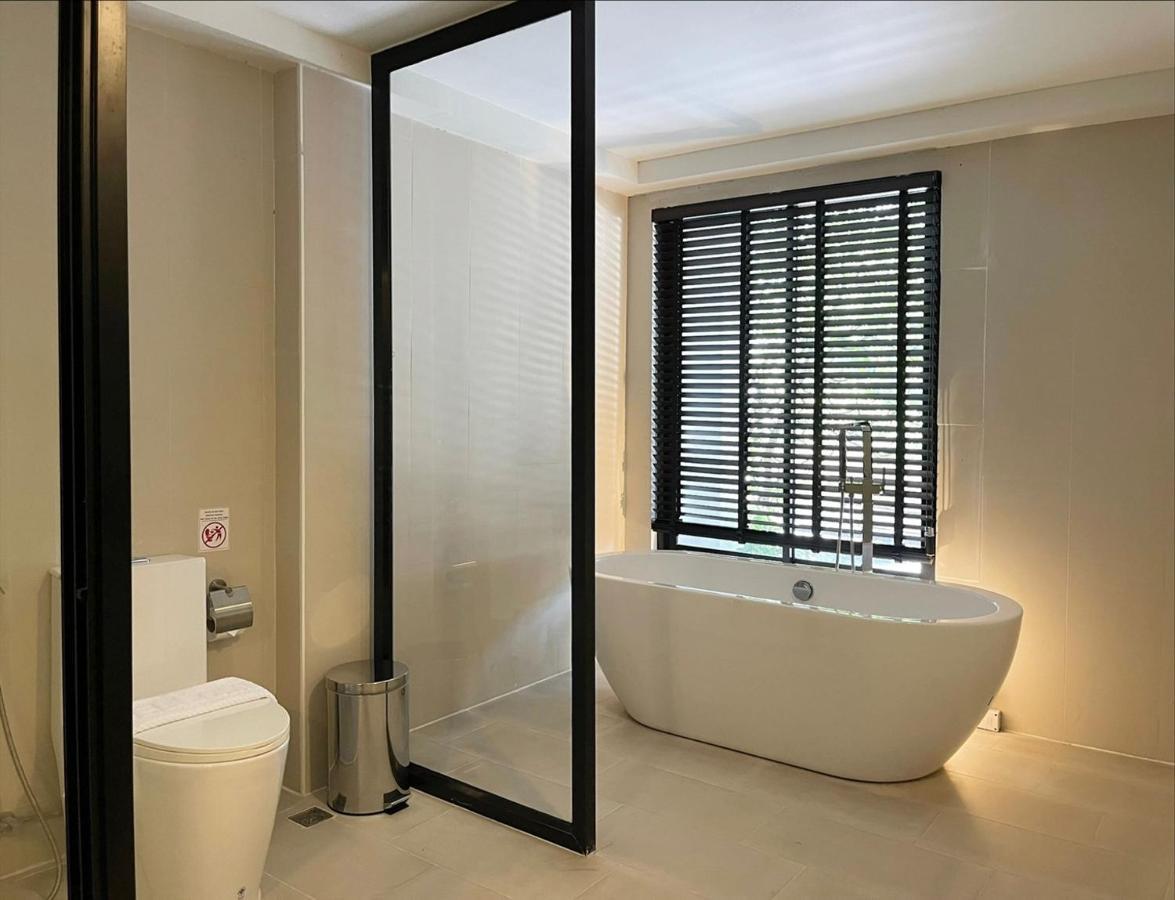 Por Santitham Hotel Chiang Mai Buitenkant foto