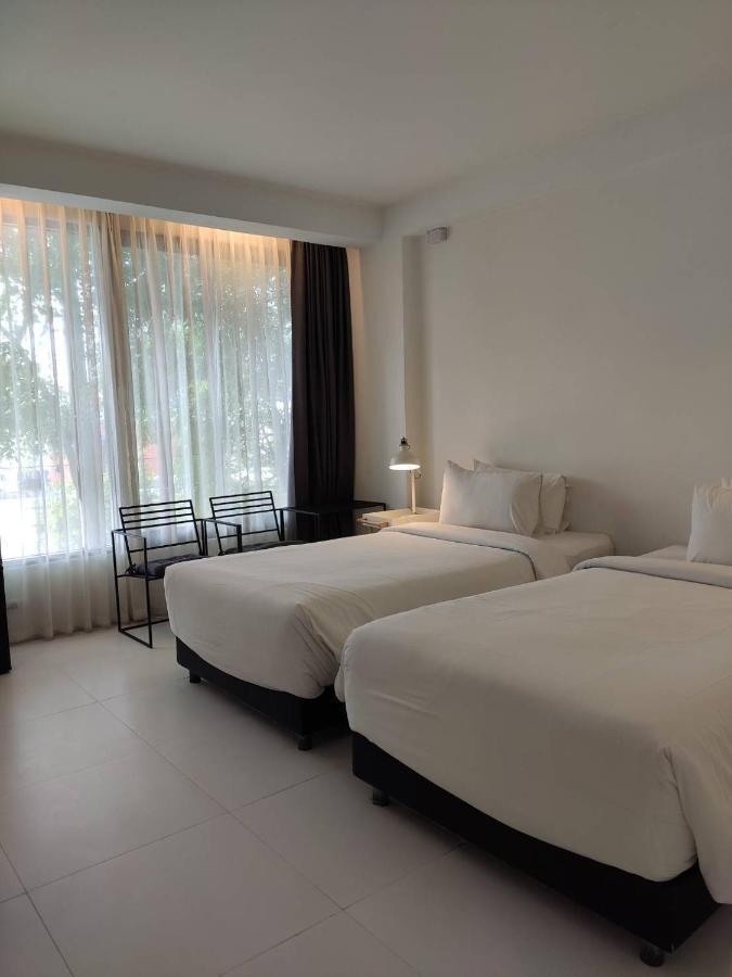 Por Santitham Hotel Chiang Mai Buitenkant foto