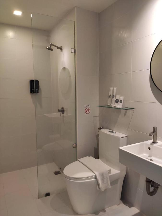 Por Santitham Hotel Chiang Mai Buitenkant foto