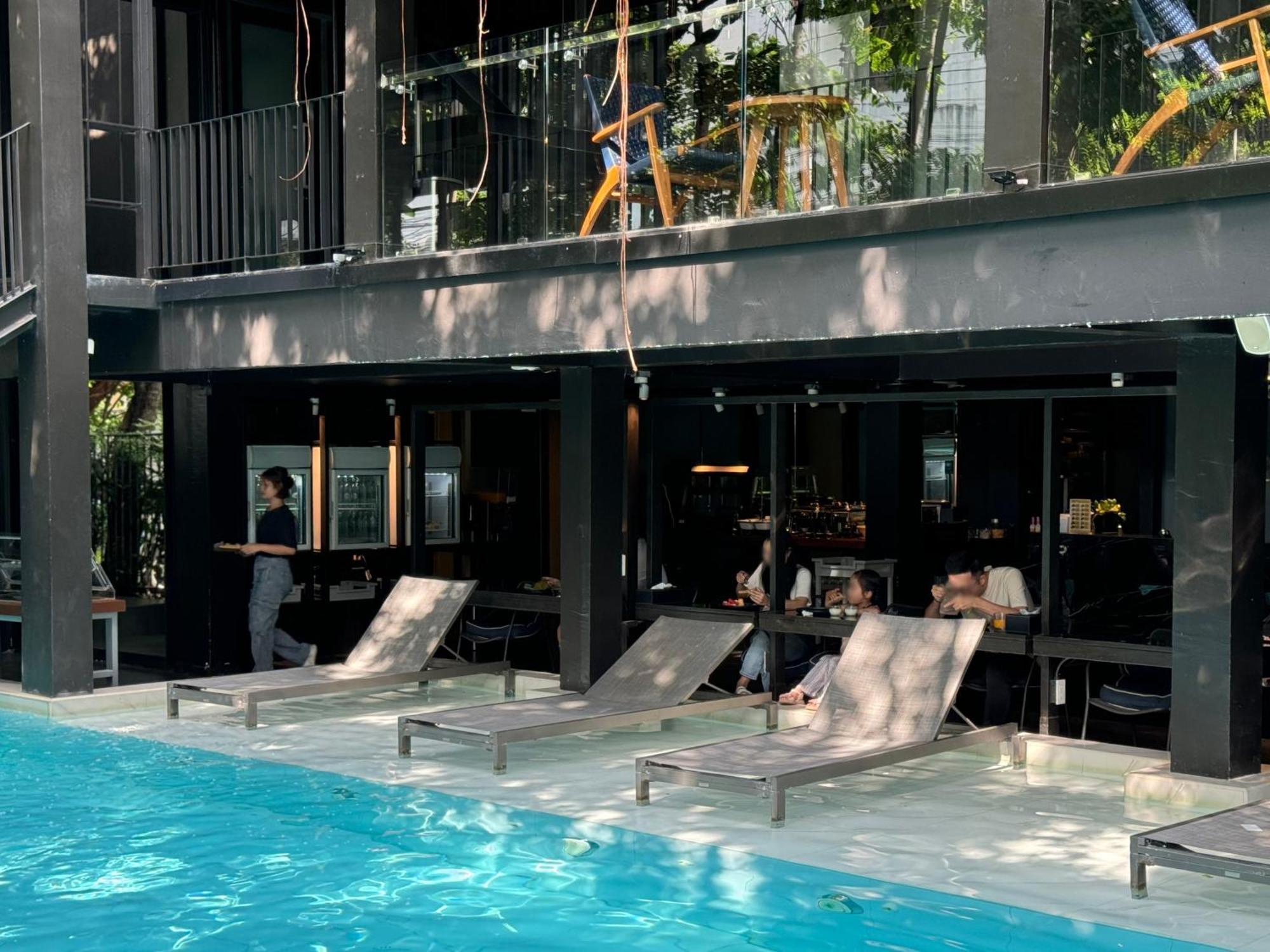 Por Santitham Hotel Chiang Mai Buitenkant foto