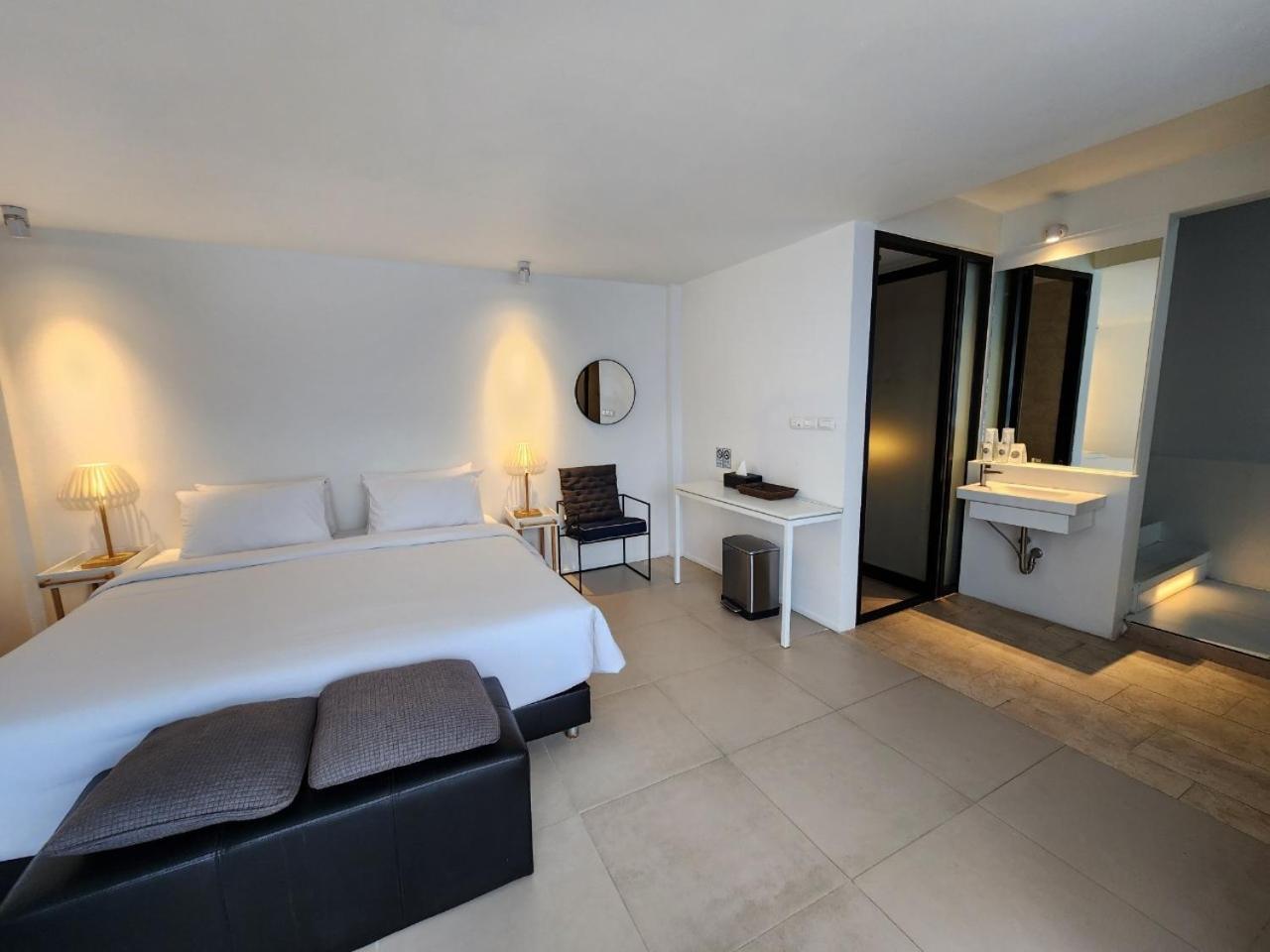 Por Santitham Hotel Chiang Mai Buitenkant foto