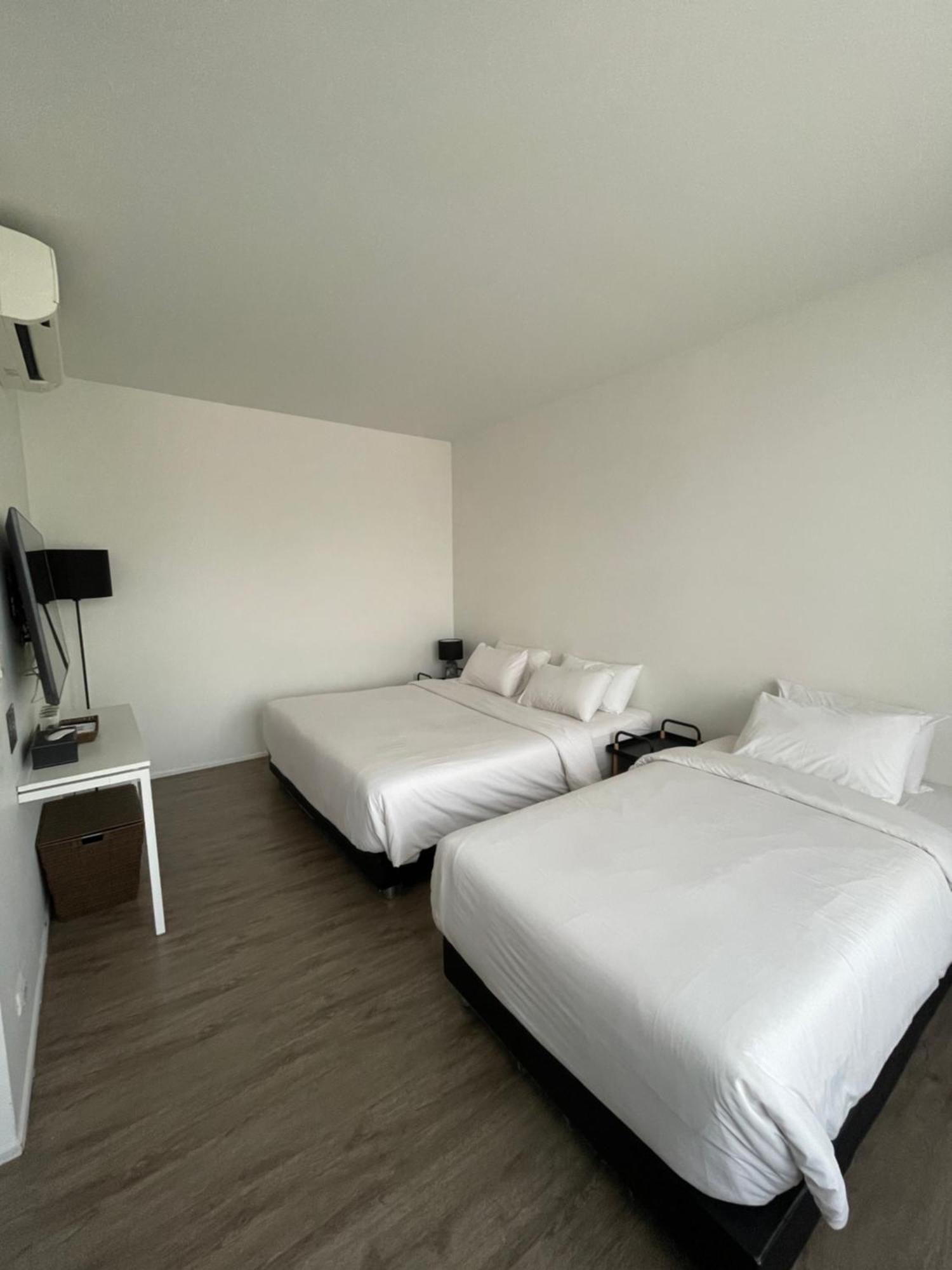 Por Santitham Hotel Chiang Mai Buitenkant foto